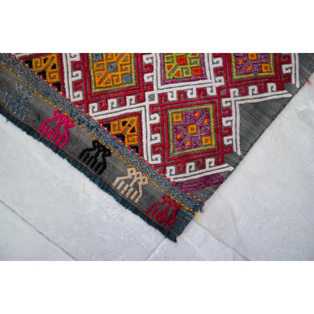 1960s Hand-Woven Braided Weave Turkish Jajim Kilim Rug 18"x35" For Sale - Image 10 of 12