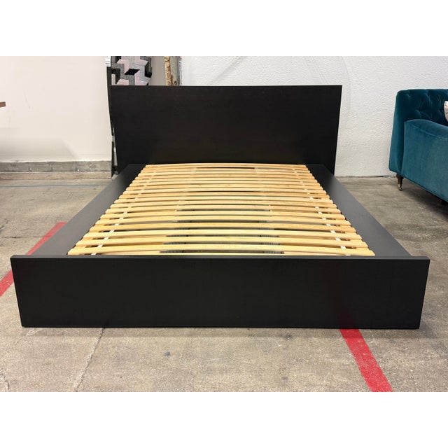Design Plus Gallery presents the Queen Size Modu-Licious Storage Captain’s Bed Frame from Blu Dot. An elegant bed...