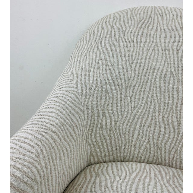 Theodore Alexander Gray and White Helix Club Chair For Sale In Atlanta - Image 6 of 7