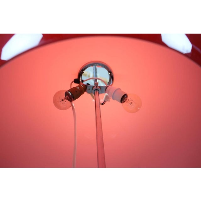 Space Age Chrome Floor Lamp with Plastic Shade from Guzzini / Meblo, Italy, 1970s For Sale - Image 4 of 13