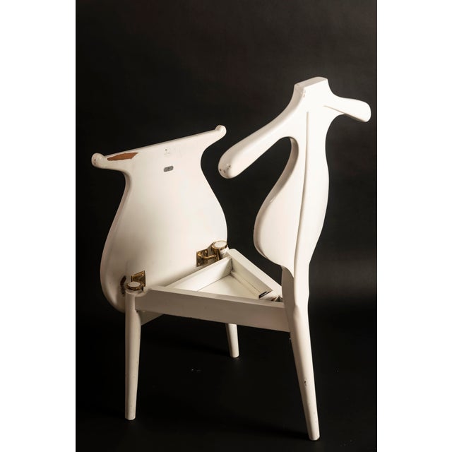 Valet Chair in White Lacquered Wood by Hans J. Wegner, 1950s For Sale - Image 10 of 14