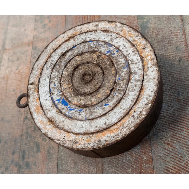 We are selling this super cool looking rustic target. This simple bullseye target originally had red white and blue...