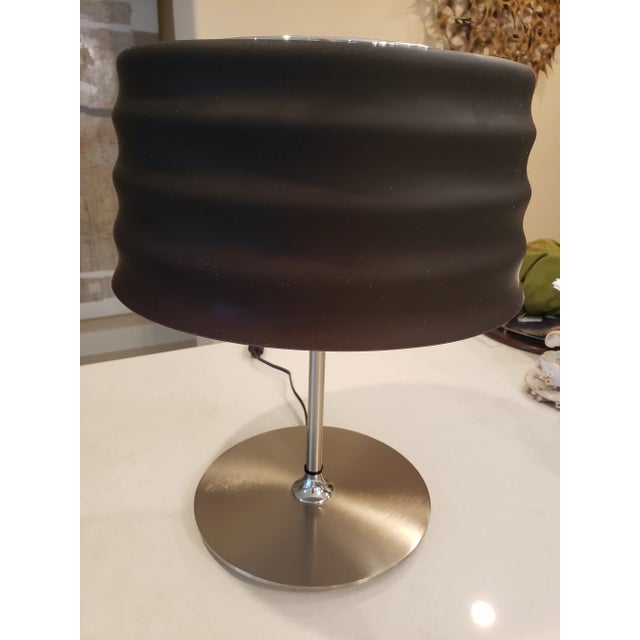 Onyx 1970s Mid-Century Modern Italy Steel Table Lamp With Glass Shade For Sale - Image 8 of 8