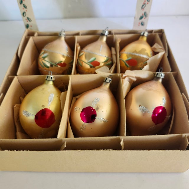 Abstract Vintage Set of 6 Starburst/Teardrop Christmas Ornaments For Sale - Image 3 of 6
