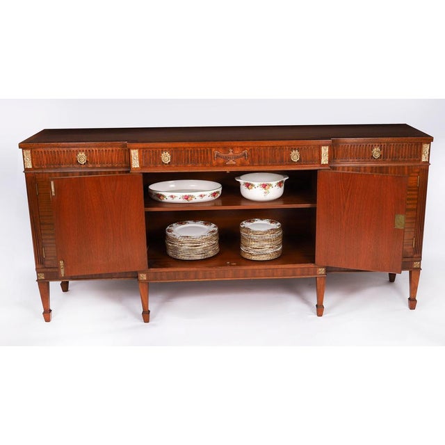 Hollywood Regency Vintage 20th Century Flame Mahogany Sideboard from Waring & Gillow For Sale - Image 3 of 18