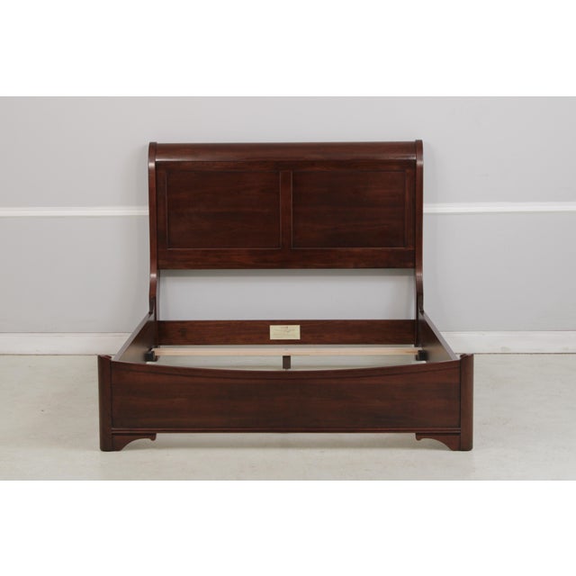 Traditional Nichols & Stone by Stickley Cherry Queen Size Sleigh Bed For Sale - Image 3 of 18