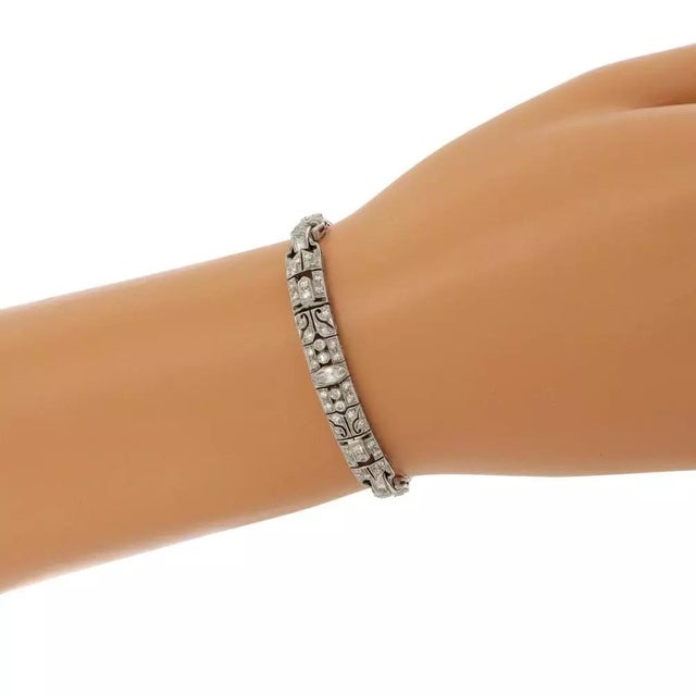 1990s Art Deco Bracelet Diamond Platinum Floral Milgrain Link Design For Sale - Image 5 of 5
