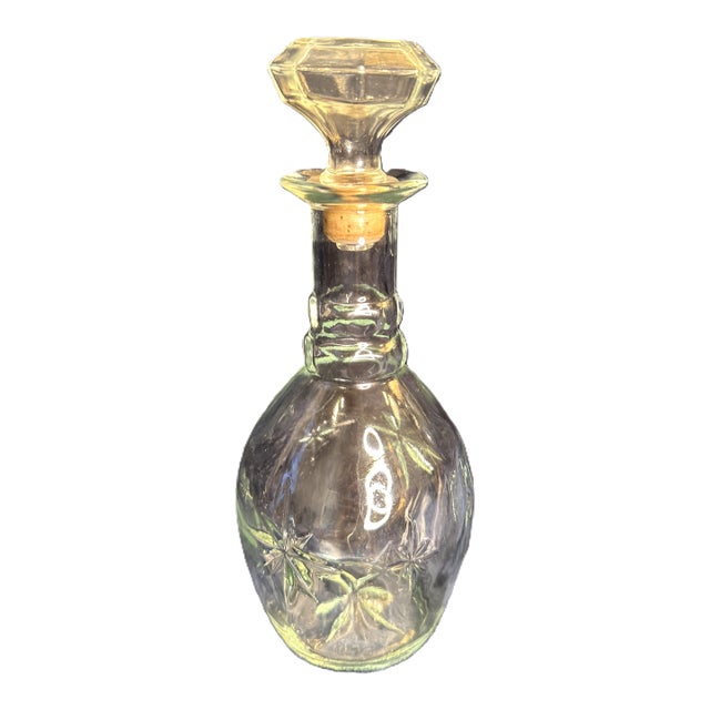 1970s Mid-Century Modern Atomic Starburst Glass Decanter With Faceted Stopper - Transitional Metric Era For Sale