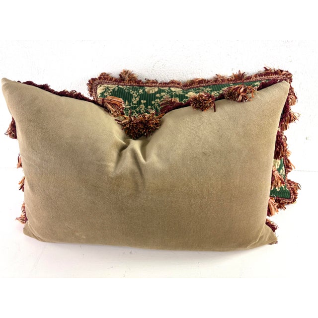 English Handsome Schumacher Tasseled Hunting Dog Toile Pillows/Pair For Sale - Image 3 of 8