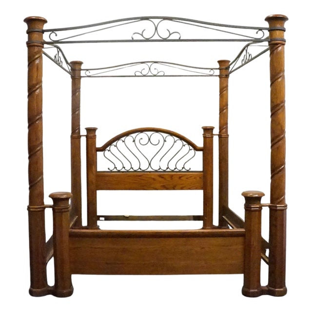 Thomasville Furniture Renaissance Collection Solid Oak Adjustable King / Queen Size Canopy Bed 34511-475 For Sale