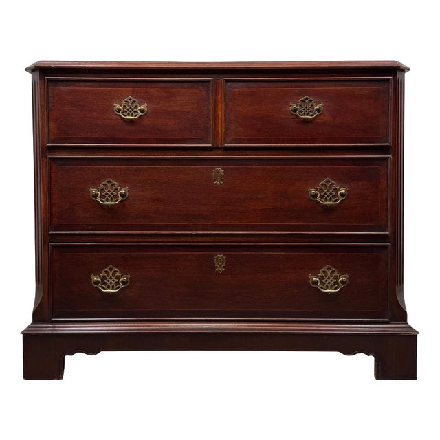 20th Century American Mahogany Chest of Drawers For Sale
