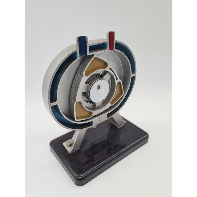 Metal Educational Model of Wankel Rotary Engine, Europe, 1960s-1970s For Sale - Image 7 of 11