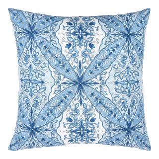 Scalamandre 22" x 22" Provence Pillow in Chambray For Sale
