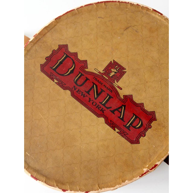 Vintage 1930s Dunlap New York Hat Box With Leather Strap For Sale - Image 16 of 16
