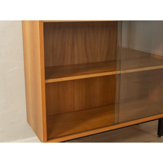 Mid-Century Modern Vintage Display Case, 1960s For Sale - Image 3 of 6