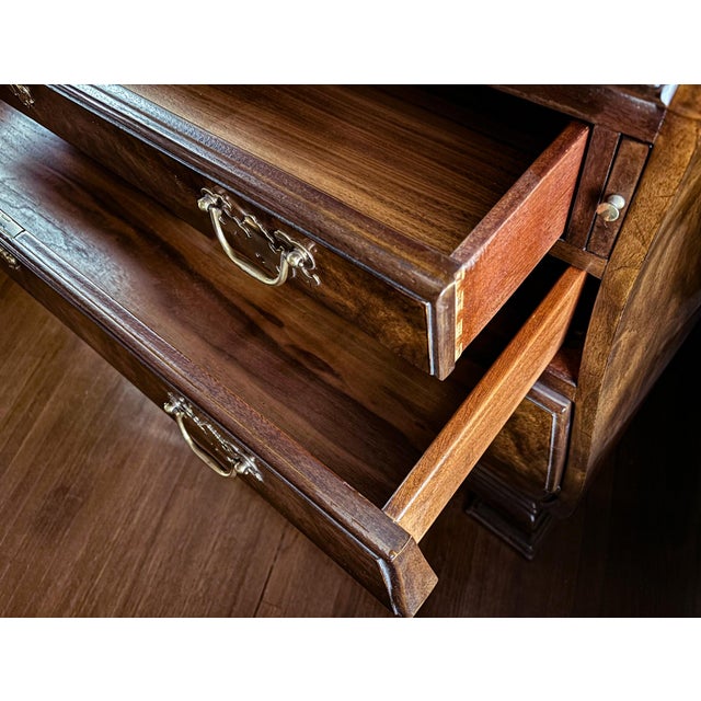 1980s Heritage Heirloom Chippendale Style Burled Walnut Bombe Secretary Desk Bookcase For Sale In Chicago - Image 6 of 10