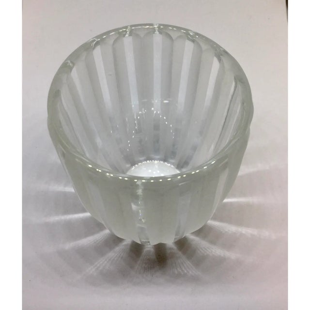 Mid-Century Modern Frosted & Clear Ribbed Crystal Bud Vase For Sale - Image 3 of 8