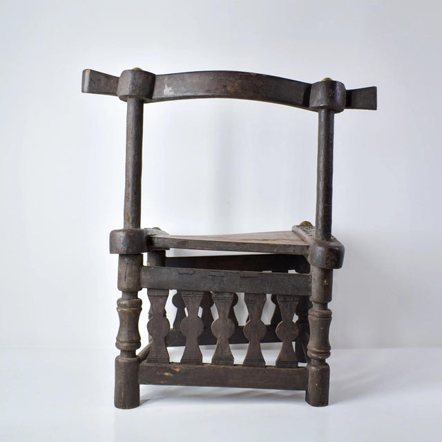 Wood Early 20th Century Malinke Senufo Traveling Wooden Chair Guinea For Sale - Image 7 of 17