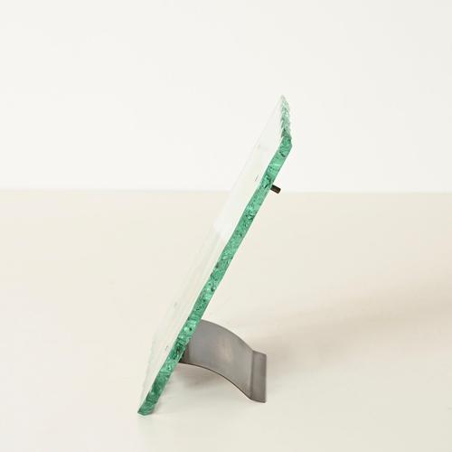 Large Nile Green Chiseled Crystal and Brass Photo Frame from Fontana Arte, Italy, 1940s For Sale - Image 9 of 15