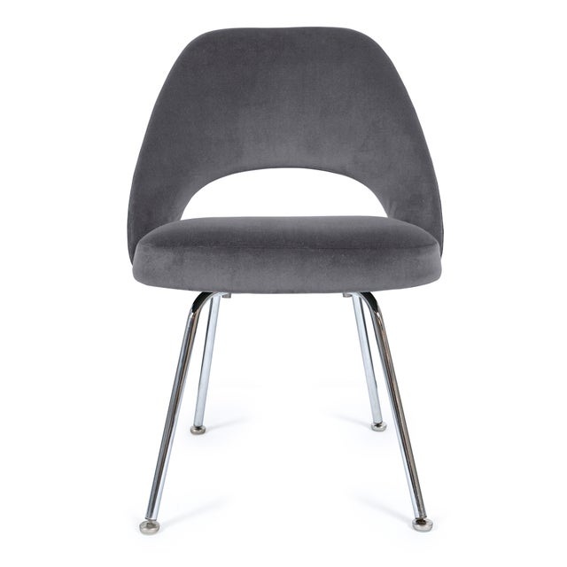 Knoll Saarinen Executive Armless Chairs in Gunmetal Velvet - Set of 6 For Sale - Image 4 of 5