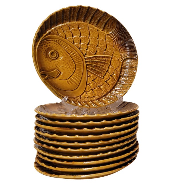 Vintage French Plates from Ateliers Du Revernay Ceramics, Set of 11 For Sale