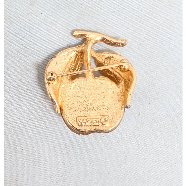 Vintage Signed Napier Goldtone Yellow Peach Brooch For Sale In Philadelphia - Image 6 of 9