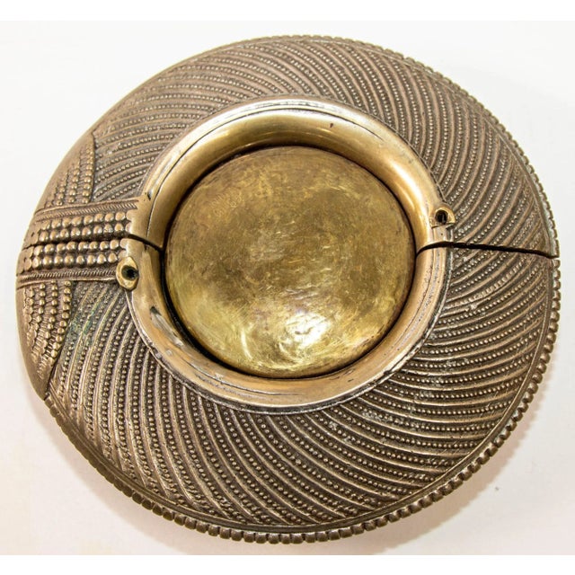 19th Century Mughal India Raj Style Silver Traditional Anklet Bracelet Catchall For Sale - Image 4 of 11