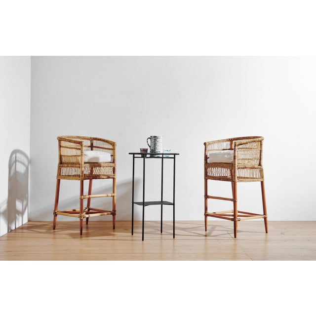 Handwoven Malawi Cane Bar Stool in Traditional Weave With White Linen Cushion For Sale In New York - Image 6 of 7