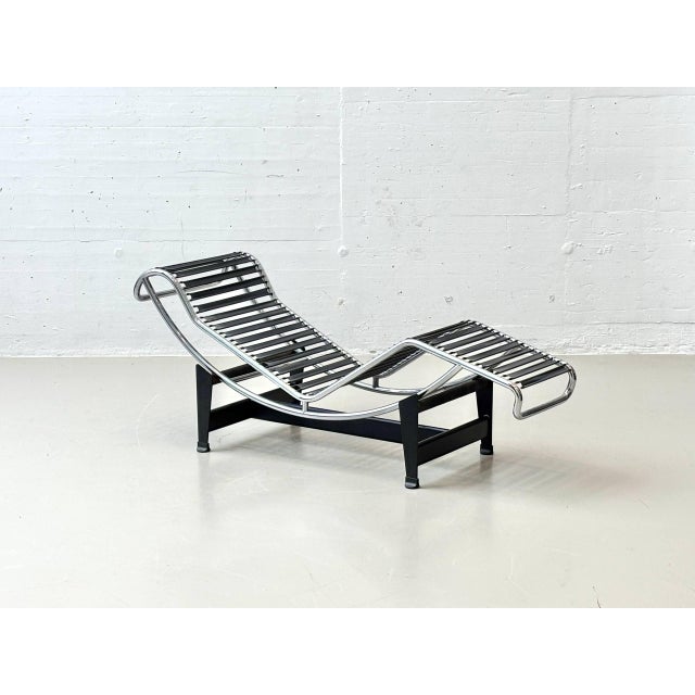 LC4 Chaise Longue by Le Corbusier, Jeanneret, and Perriand for Cassina, Late 1970s For Sale - Image 12 of 18