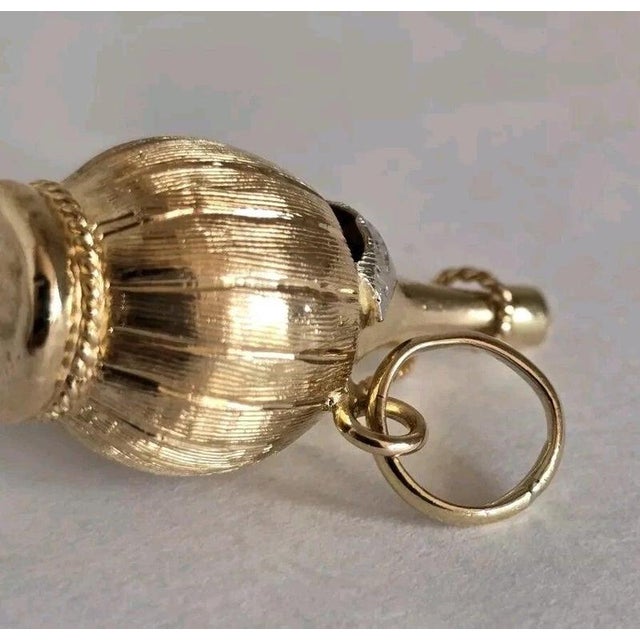 Metal Vintage Two-Tone Gold Chianti Wine Bottle Charm Pendant, 1960s For Sale - Image 7 of 13