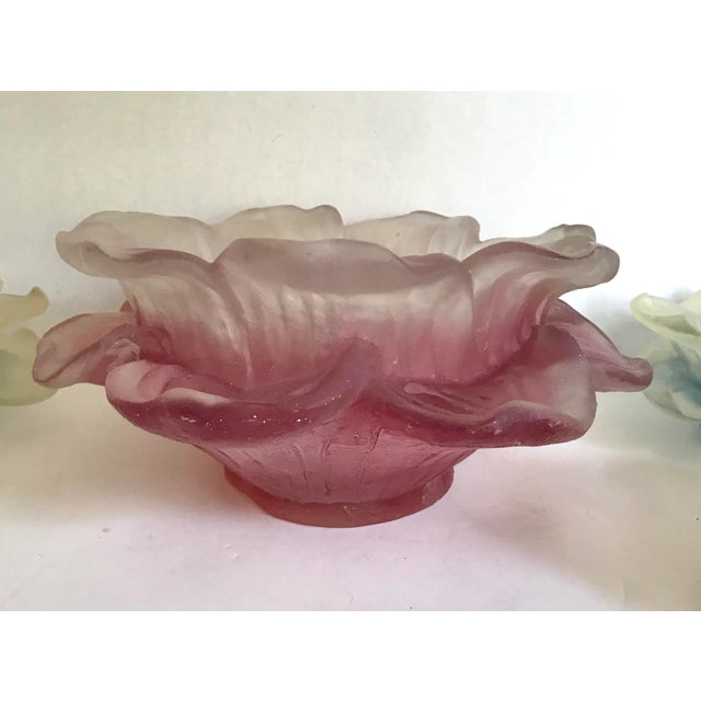 Mid-Century Modern Dorothy Thorpe Resin Flower Bowl Set of 7 For Sale - Image 3 of 12