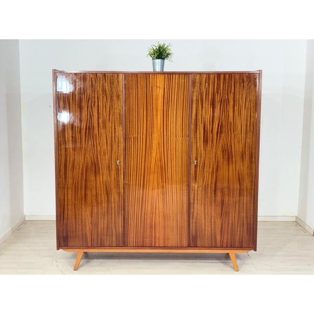 Mid-Century Linen Cupboard, 1960s For Sale - Image 13 of 13
