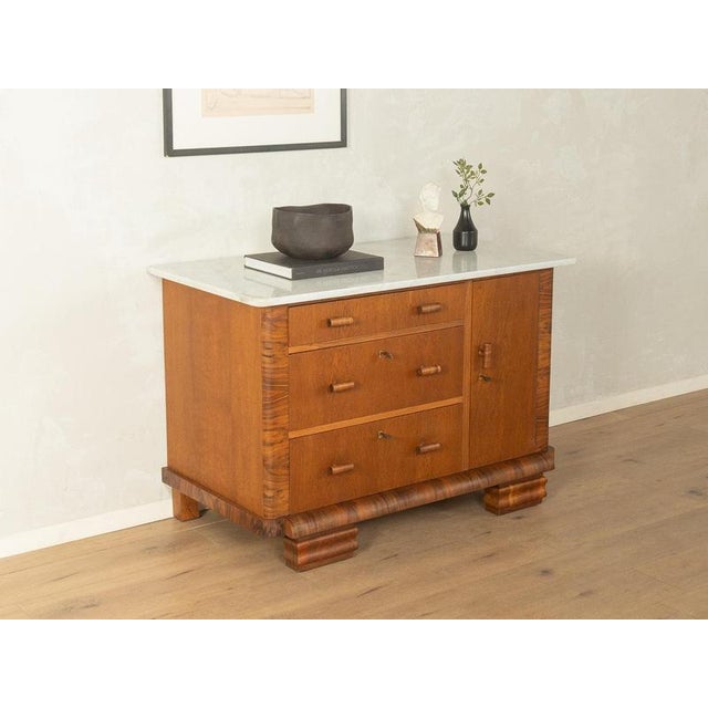 1920s Art Deco chest of drawer very good workmanship high-quality materials Made in Germany Width: 114 cm Height: 77 cm...