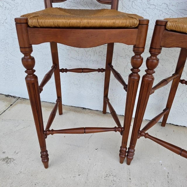 Ethan Allen Country French Wheat Sheaf Back Rush Seat Bar Stools Set of 2 For Sale - Image 10 of 18