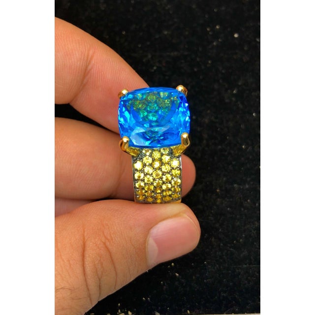 Bochic "Orient" Yellow Sapphire & Blue Topaz Ring Set In 18K Gold & Silver For Sale - Image 12 of 12