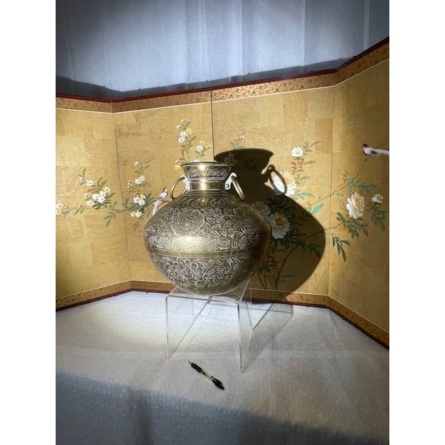 Traditional Mid 20th Century Large Sarnabrass Water Pot For Sale - Image 3 of 7
