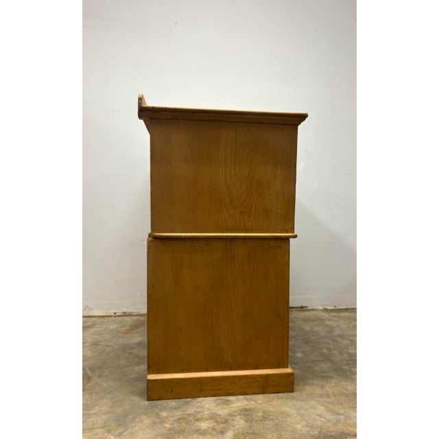 19th Century English Pine Chest of Drawers For Sale In Naples, FL - Image 6 of 9