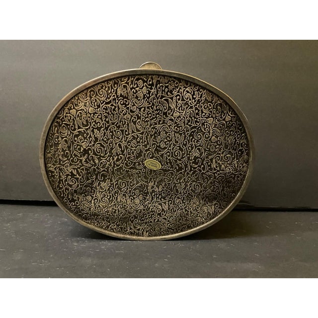 Silver Vintage Ornate Oval Silver-Plated Trinket Box With Velvet Lining For Sale - Image 8 of 11