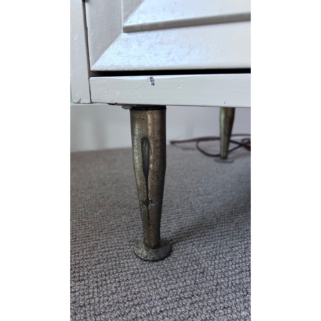 1970s Dorothy Draper Style Nightstands, A Pair For Sale - Image 16 of 17