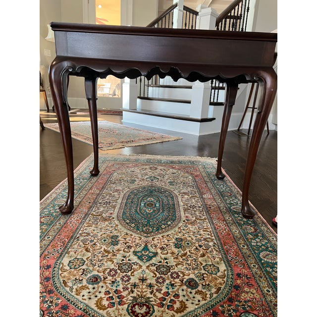 1970s Henkel Harris Signed Mahogany Tea Table Queen Anne Legs For Sale - Image 9 of 11