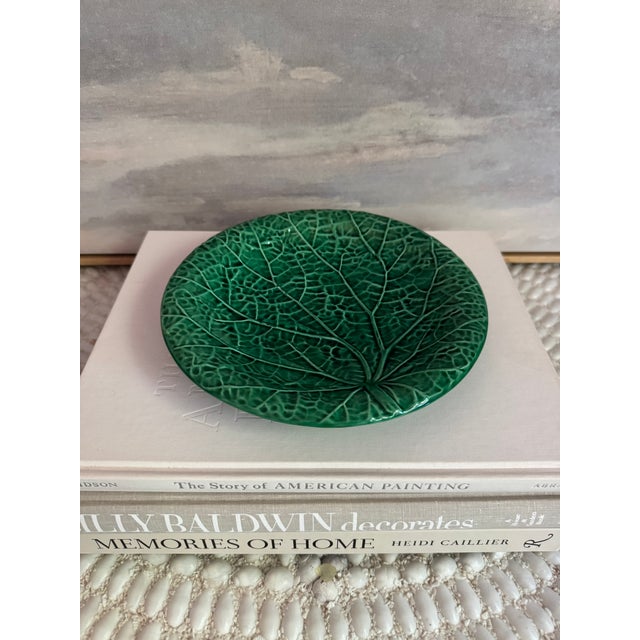 Wedgwood Antique Victorian Wedgwood Majolica Green Cabbage Leaf Plate For Sale - Image 4 of 7