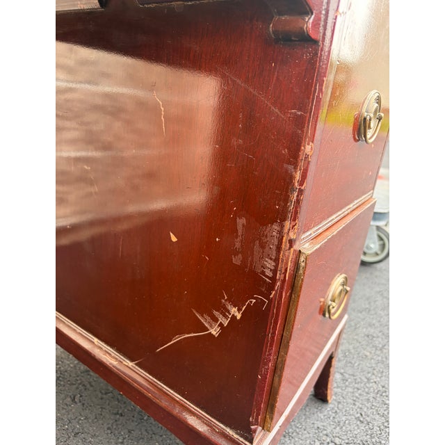 Wood Vintage American of Martinsville Mahogany Seven-Drawer Writing Desk For Sale - Image 7 of 11