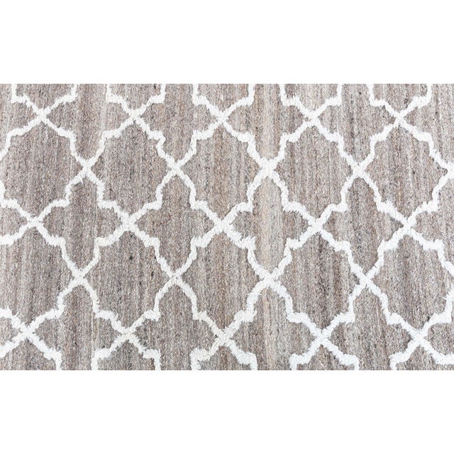 Early 21st Century Modern Tulu Diamond Wool Rug by Doris Leslie Blau For Sale - Image 5 of 8