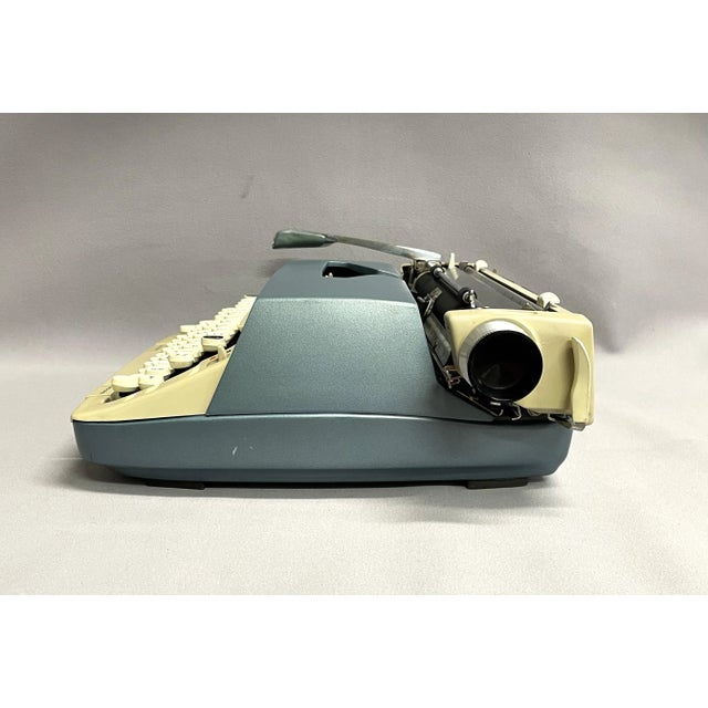 Mid-Century Modern Smith-Corona Classic 12 Portable Typewriter - Teal Blue For Sale - Image 3 of 13