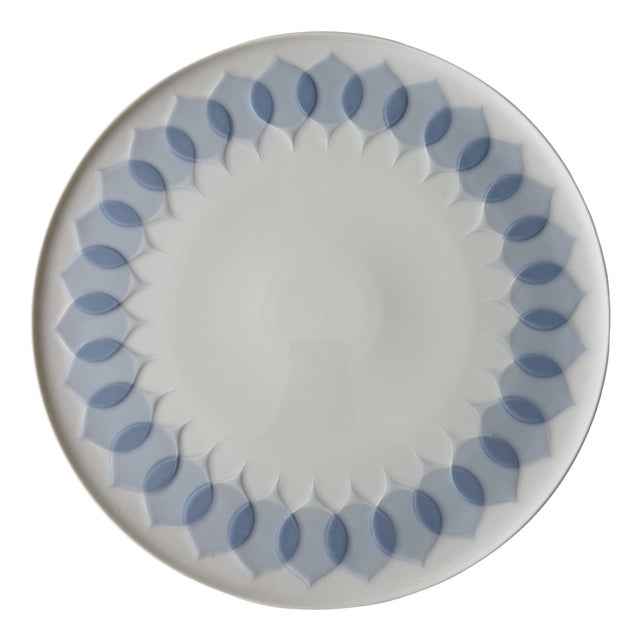 Lotus Blue Cake Plate by Björn Wiinblad for Rosenthal Studio Linie, 1971 For Sale