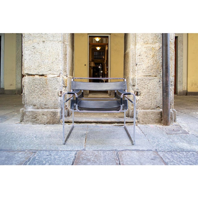 Metal B3 Wassily Armchair by Marcel Breuer for Simon Gavina, 1960 For Sale - Image 7 of 7