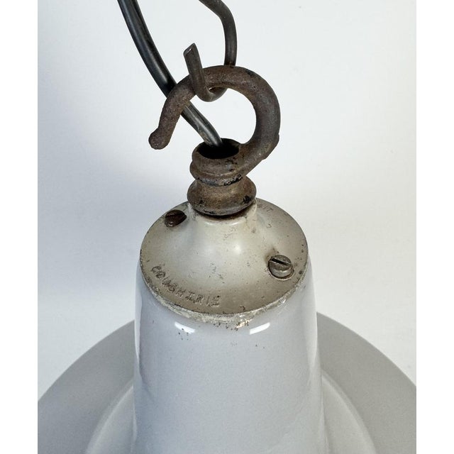 Large Industrial British Grey Enamel Factory Pendant Lamp from Benjamin, 1960s For Sale - Image 9 of 18