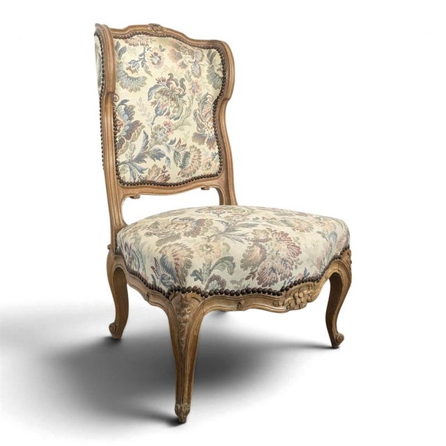 Louis XV Style Longue Chair in Wood with Floral Fabric For Sale - Image 6 of 6