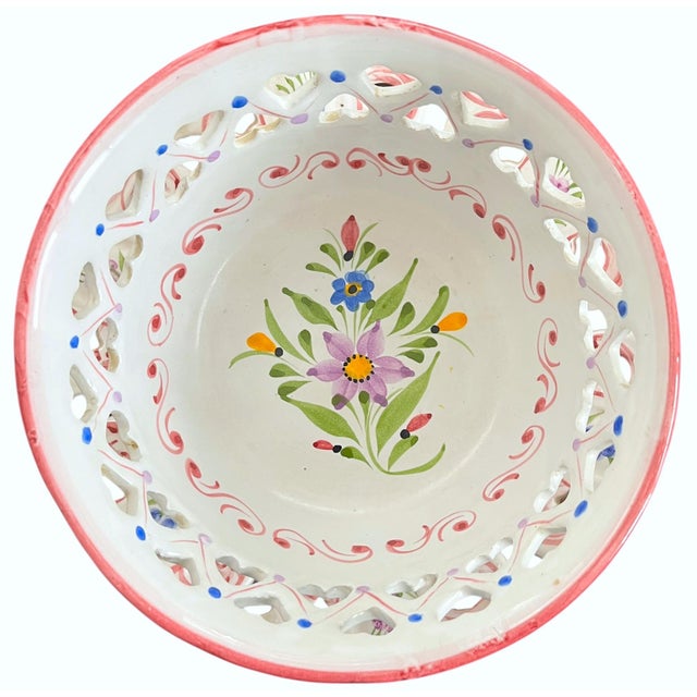 Vintage Hand-Painted Portuguese Cachepot and Reticulated Underplate in the Style of Herend For Sale In Jacksonville, FL - Image 6 of 11
