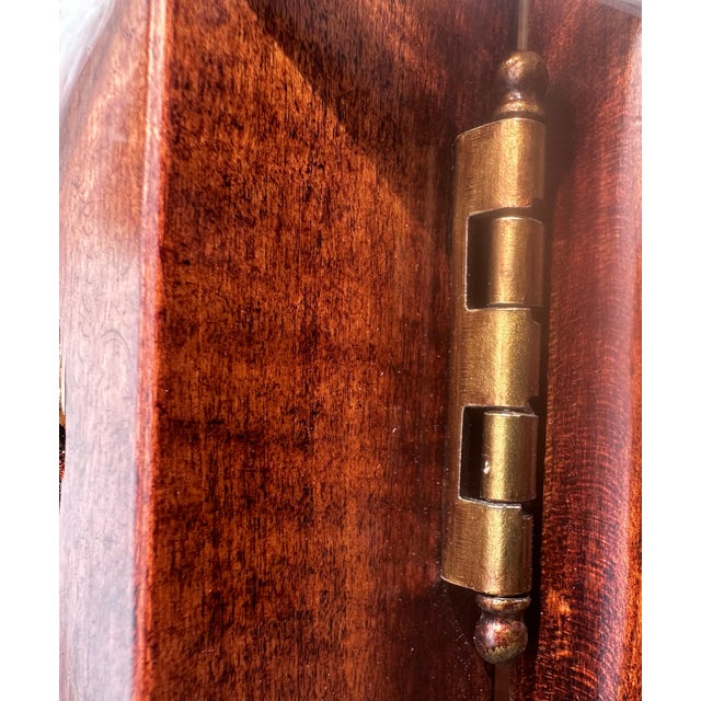 Campaign Modern Drexel Style Pine Wood Glass Mirror Three Unit Lighted Vitrine Display Cabinet China Case Etageres, Attributed For Sale - Image 3 of 7